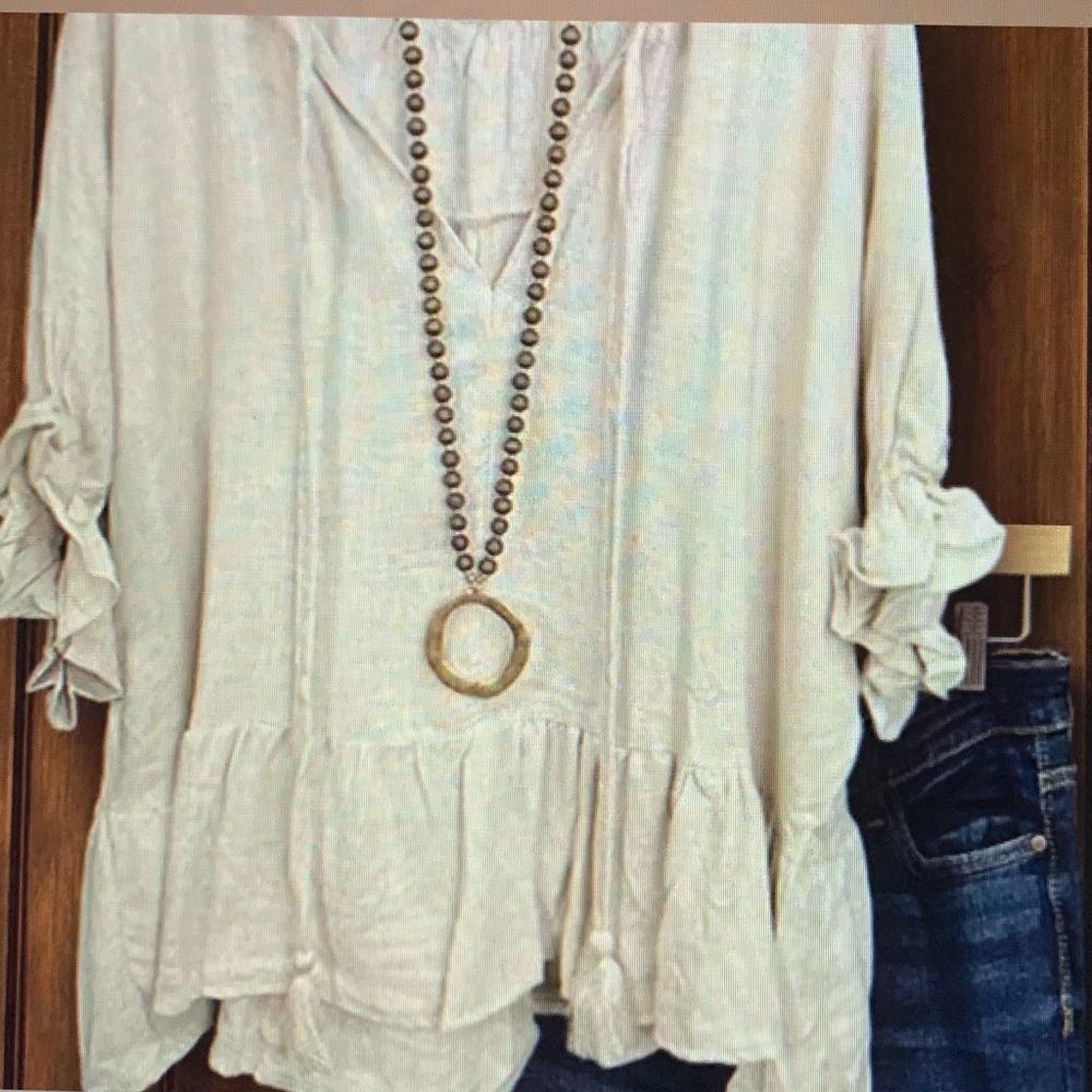 Linens top. Ruffled. Beige. New!